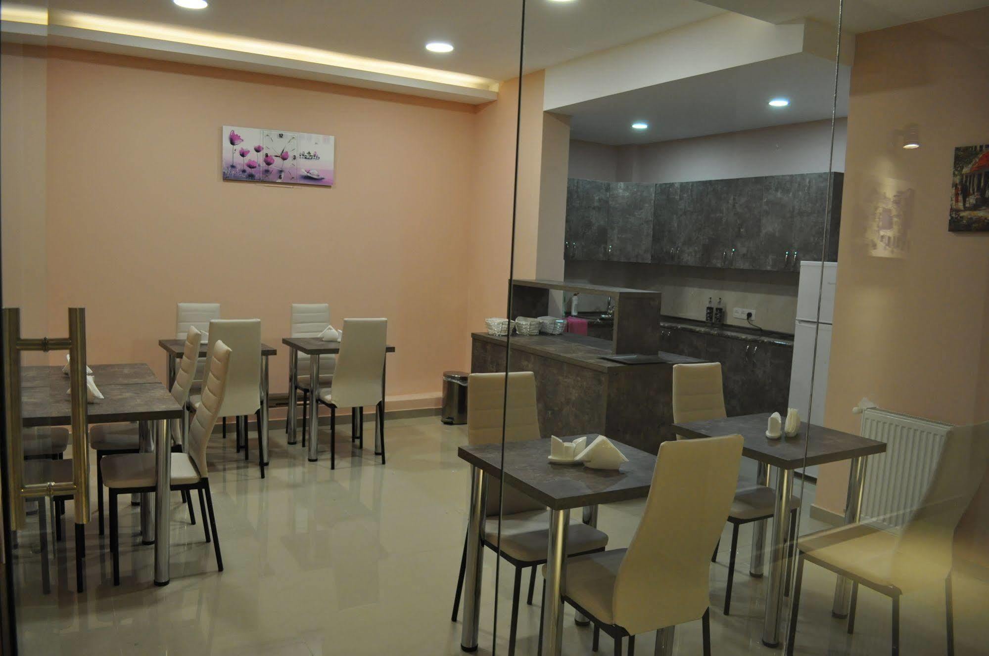 Tiflis Avlabari Hotel Buitenkant foto