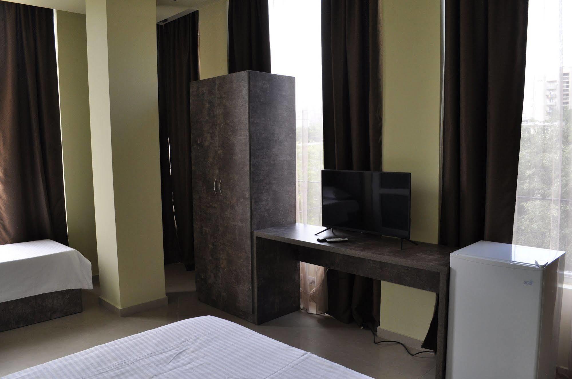 Tiflis Avlabari Hotel Buitenkant foto