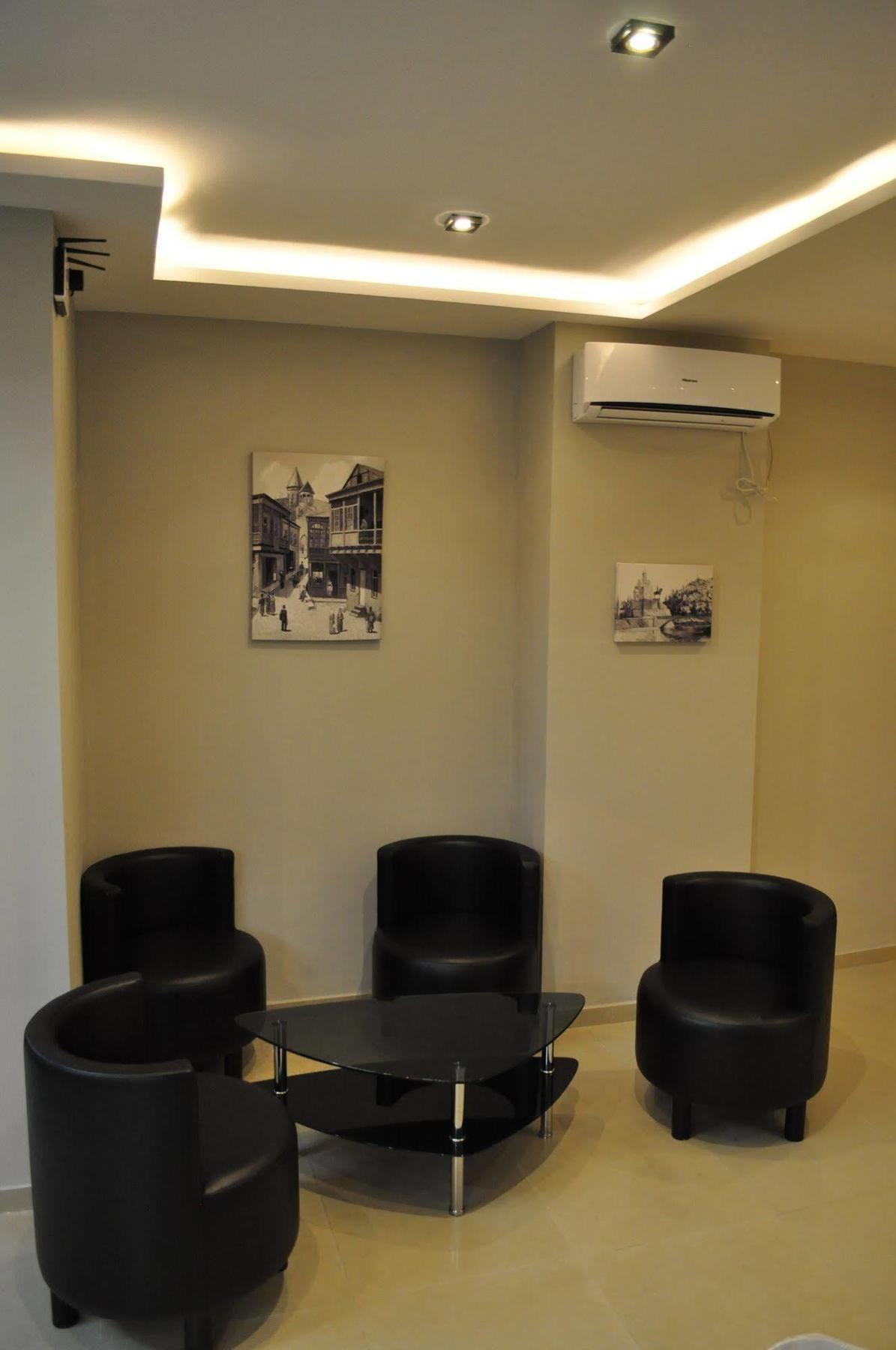 Tiflis Avlabari Hotel Buitenkant foto